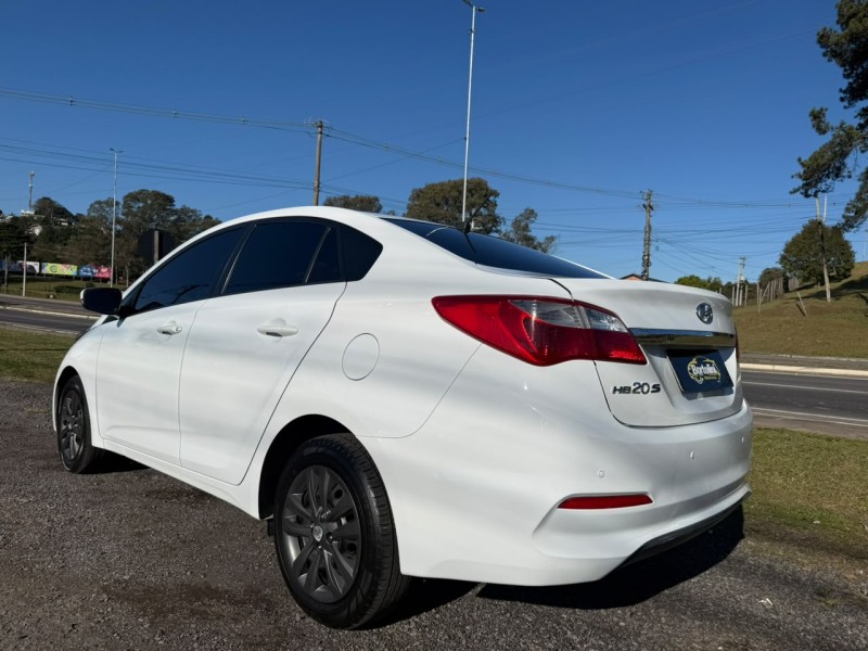 HB20S 1.0 COMFORT 12V FLEX 4P MANUAL - 2016 - FARROUPILHA