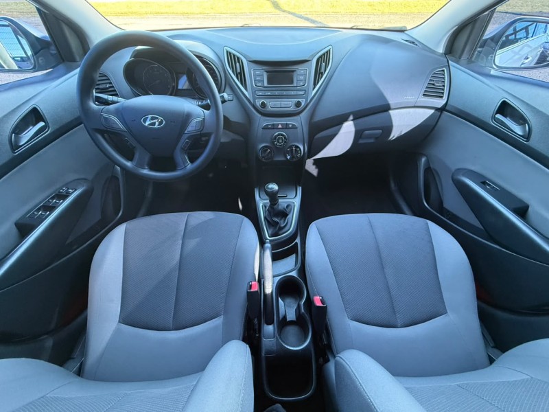HB20S 1.0 COMFORT 12V FLEX 4P MANUAL - 2016 - FARROUPILHA