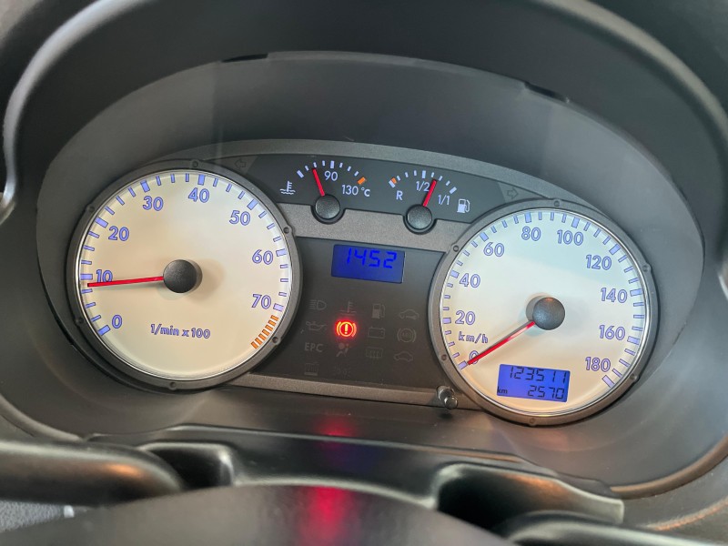GOL 1.0 MI POWER 16V 76CV GASOLINA 4P MANUAL G.III - 2003 - CAXIAS DO SUL