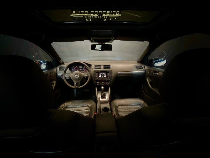 JETTA 2.0 TSI HIGHLINE 211CV GASOLINA 4P TIPTRONIC - 2014 - CAXIAS DO SUL