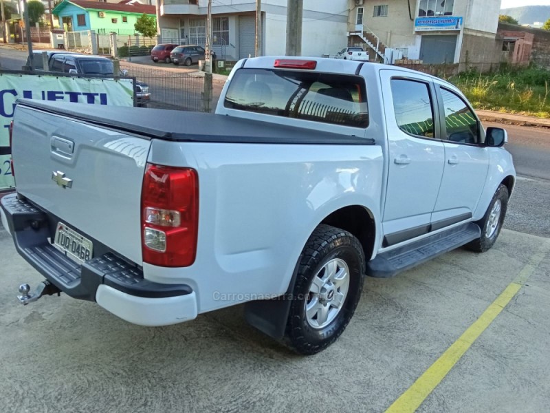 S10 2.4 LT 4X2 CD 8V FLEX 4P MANUAL - 2013 - ARROIO DO MEIO