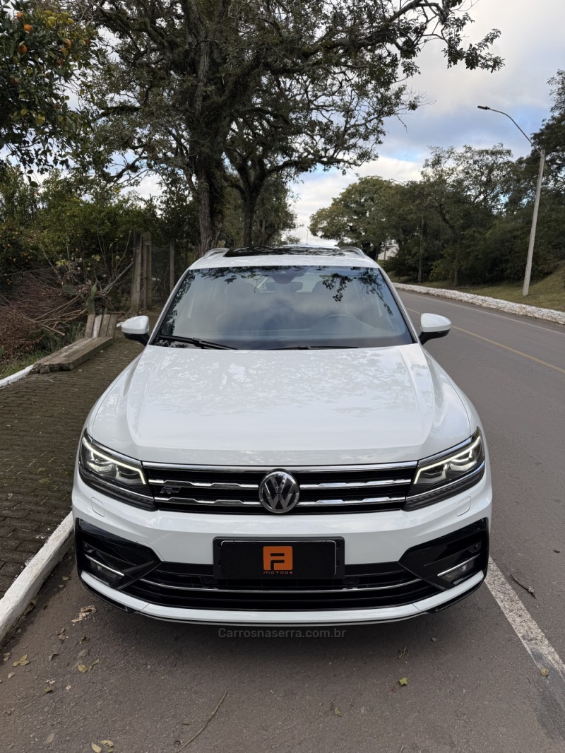 TIGUAN 2.0 ALLSPACE R-LINE 350 TSI 4X4 GASOLINA 4P - 2020 - NOVA ARAçá