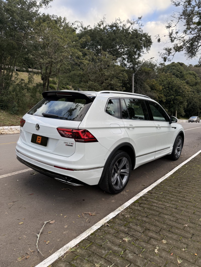 TIGUAN 2.0 ALLSPACE R-LINE 350 TSI 4X4 GASOLINA 4P - 2020 - NOVA ARAçá