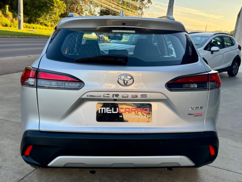 COROLLA 2.0 CROSS XRE 16V FLEX 4P AUTOMÁTICO - 2022 - LAJEADO
