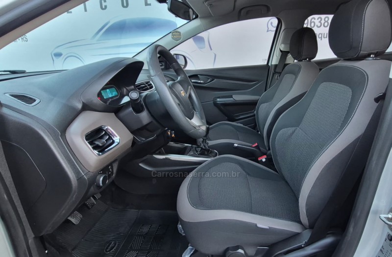 PRISMA 1.4 MPFI LT 8V FLEX 4P MANUAL - 2015 - SALVADOR DO SUL