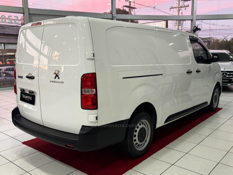 EXPERT 1.6 BLUEHDI DIESEL BUSINESS PACK MANUAL - 2021 - PORTO ALEGRE