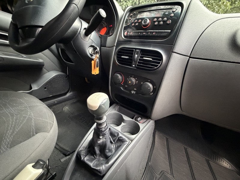 SIENA 1.0 MPI FIRE ELX 8V FLEX 4P MANUAL - 2014 - CAXIAS DO SUL