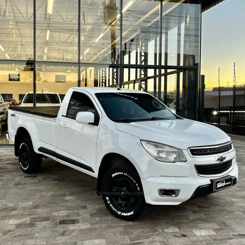 S10 2.8 LS 4X2 CS 16V TURBO DIESEL 2P MANUAL - 2015 - VACARIA