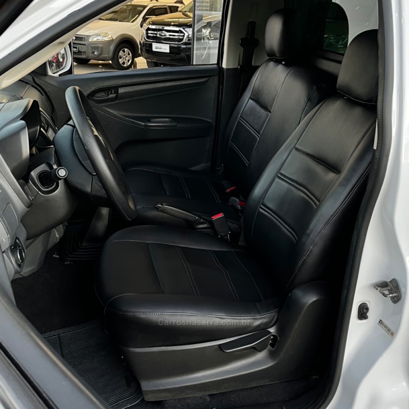 S10 2.8 LS 4X2 CS 16V TURBO DIESEL 2P MANUAL - 2015 - VACARIA