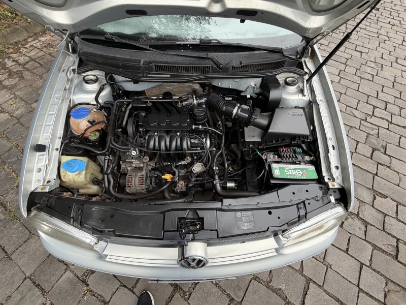 GOLF 2.0 MI PLUS 8V GASOLINA 4P MANUAL - 2000 - CAXIAS DO SUL