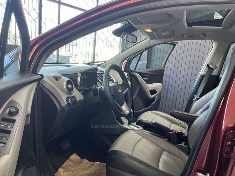 TRACKER 1.8 MPFI LTZ 4X2 16V FLEX 4P AUTOMÁTICO - 2014 - CAXIAS DO SUL