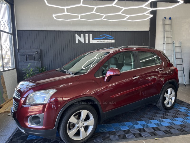 tracker 1.8 mpfi ltz 4x2 16v flex 4p automatico 2014 caxias do sul