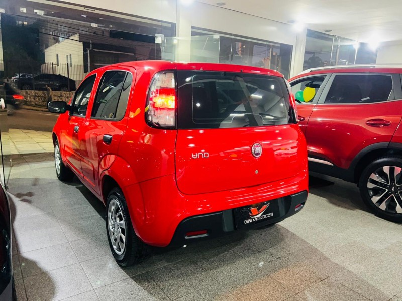UNO 1.0 EVO ATTRACTIVE 8V FLEX 4P MANUAL - 2020 - CAXIAS DO SUL