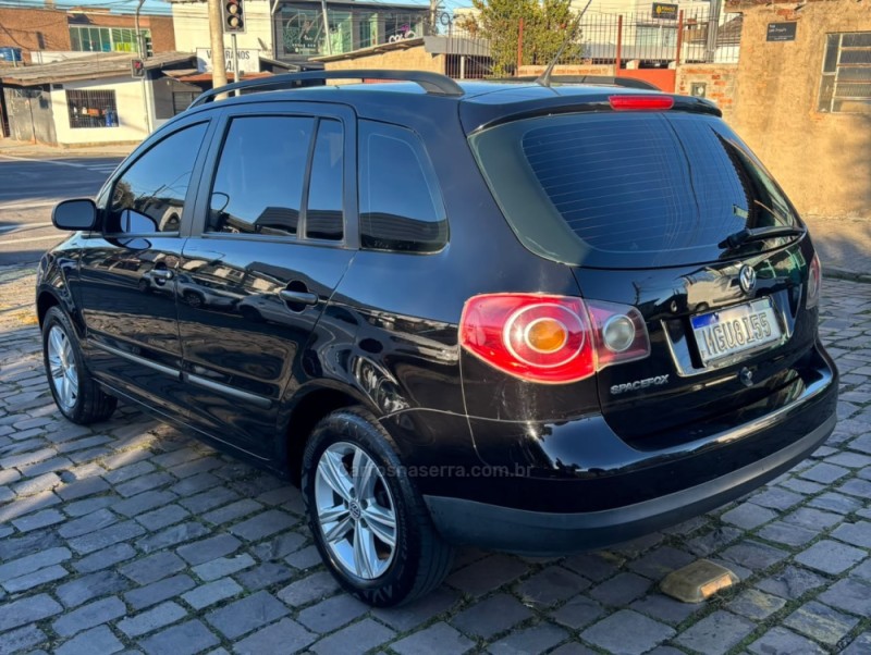 SPACEFOX 1.6 MI TREND 8V FLEX 4P MANUAL - 2010 - CAXIAS DO SUL