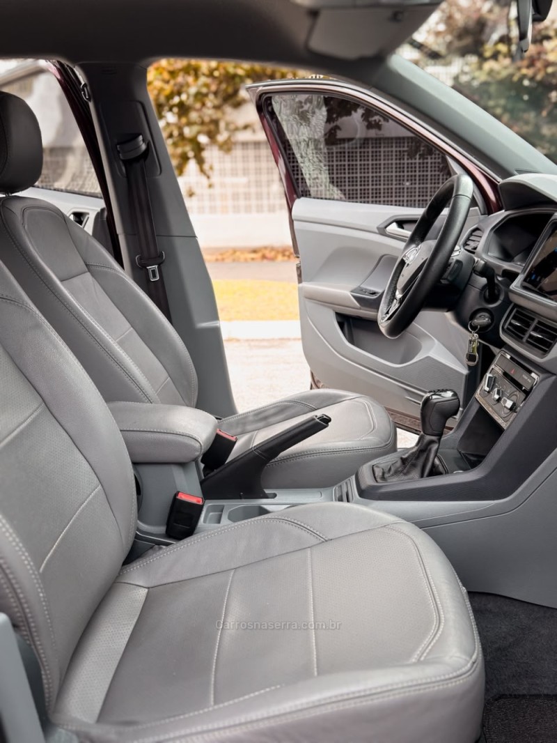 T-CROSS 1.0 COMFORTLINE TSI FLEX 4P AUTOMÁTICO - 2021 - NOVO HAMBURGO