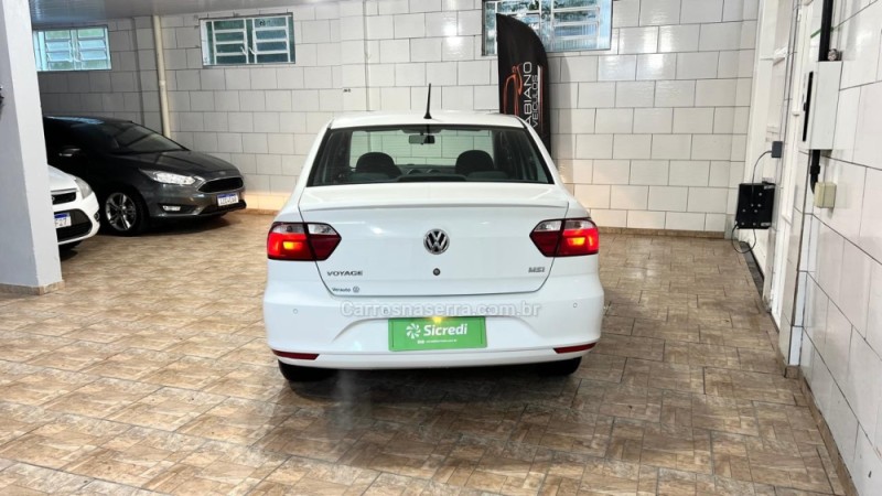 VOYAGE 1.6 MSI TOTALFLEX COMFORTLINE 4P MANUAL - 2016 - BENTO GONçALVES