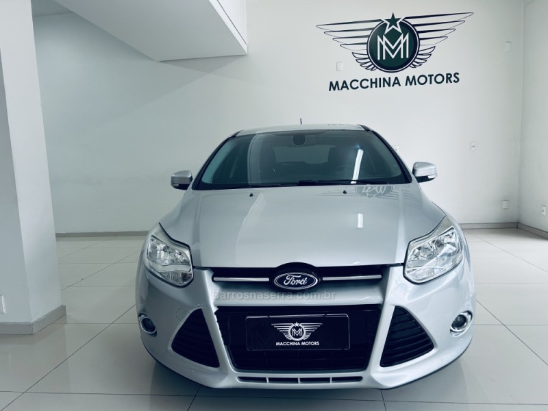 FOCUS 2.0 TITANIUM HATCH 16V FLEX 4P AUTOMÁTICO - 2015 - CAXIAS DO SUL