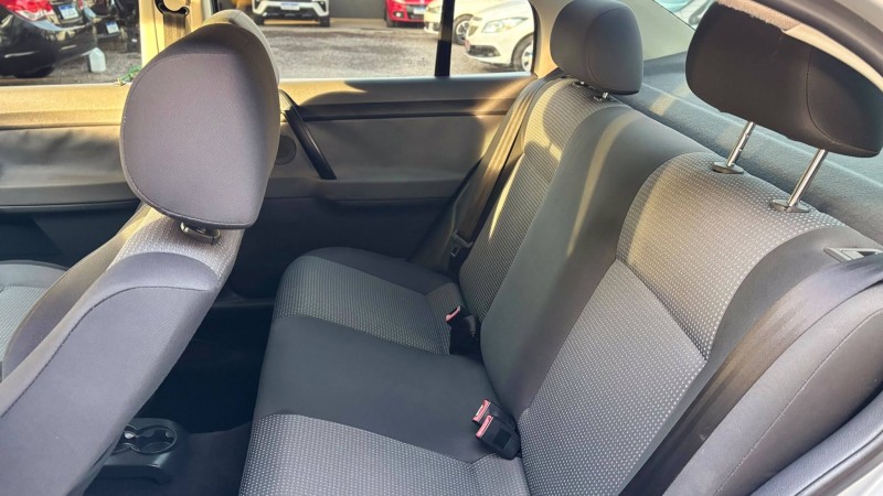 POLO SEDAN 1.6 MI 8V FLEX 4P MANUAL - 2013 - CANDELáRIA