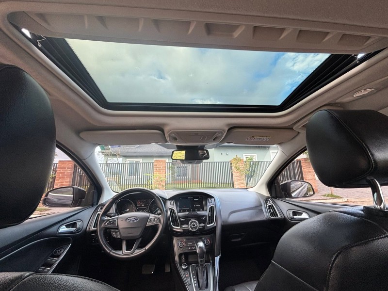 FOCUS 2.0 TITANIUM SEDAN 16V FLEX 4P AUTOMÁTICO - 2018 - CANDELáRIA