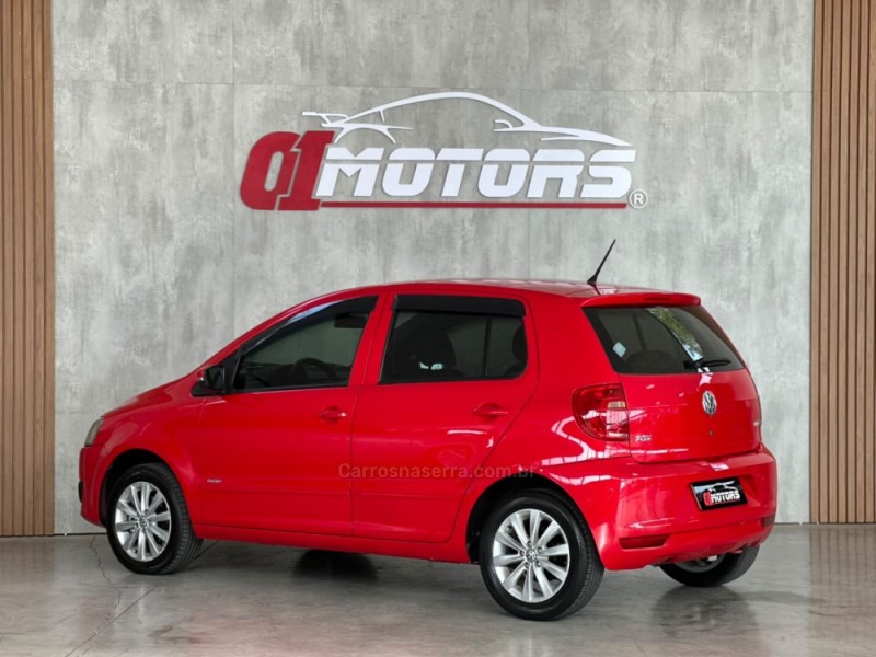 FOX 1.6 MI 8V FLEX 4P MANUAL - 2012 - NOVO HAMBURGO