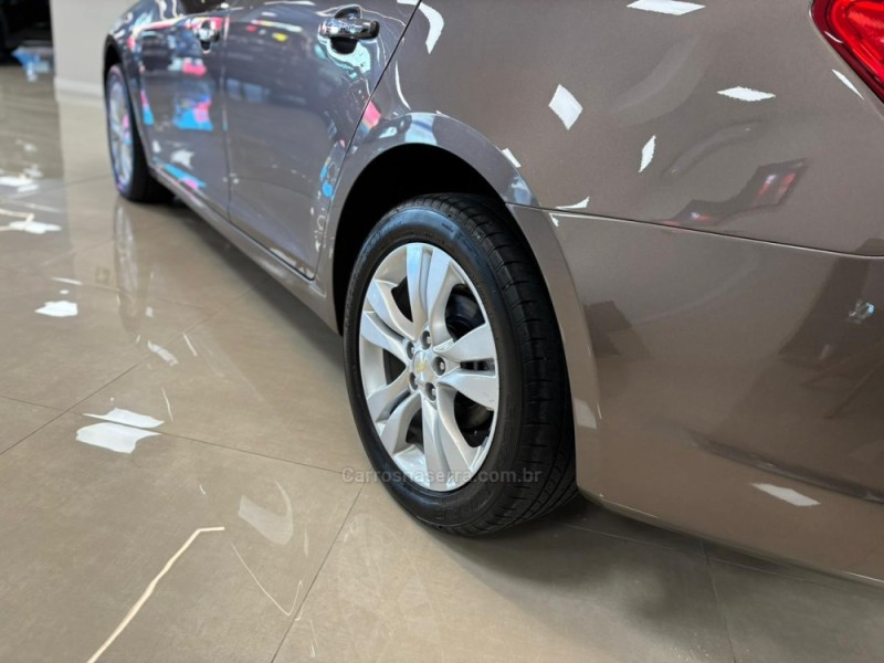 CRUZE 1.8 LTZ 16V FLEX 4P AUTOMÁTICO - 2015 - CARLOS BARBOSA