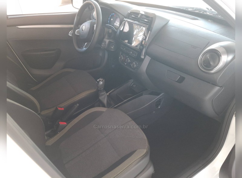 KWID 1.0 12V OUTSIDER FLEX 4P MANUAL - 2022 - GARIBALDI
