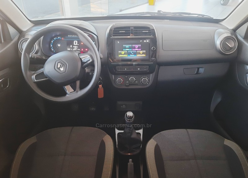 KWID 1.0 12V OUTSIDER FLEX 4P MANUAL - 2022 - GARIBALDI
