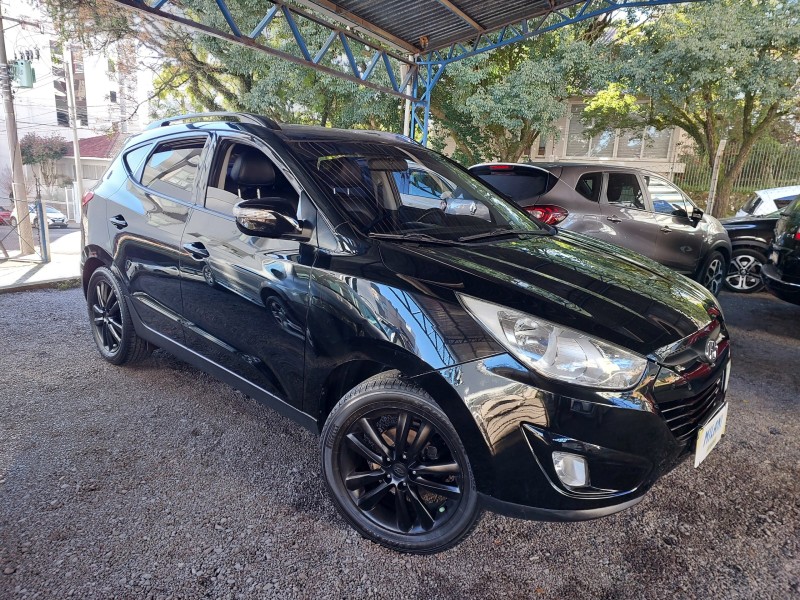 IX35 2.0 MPI 4X2 16V GASOLINA 4P MANUAL - 2011 - BENTO GONçALVES
