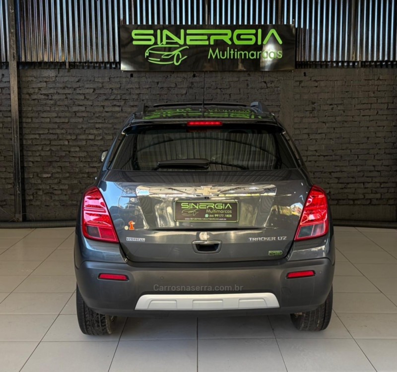 TRACKER 1.8 MPFI LTZ 4X2 16V FLEX 4P AUTOMÁTICO - 2015 - CAXIAS DO SUL