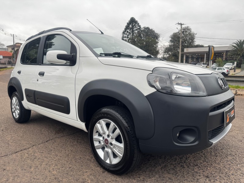 UNO 1.4 EVO WAY 8V FLEX 4P MANUAL - 2011 - DOIS IRMãOS