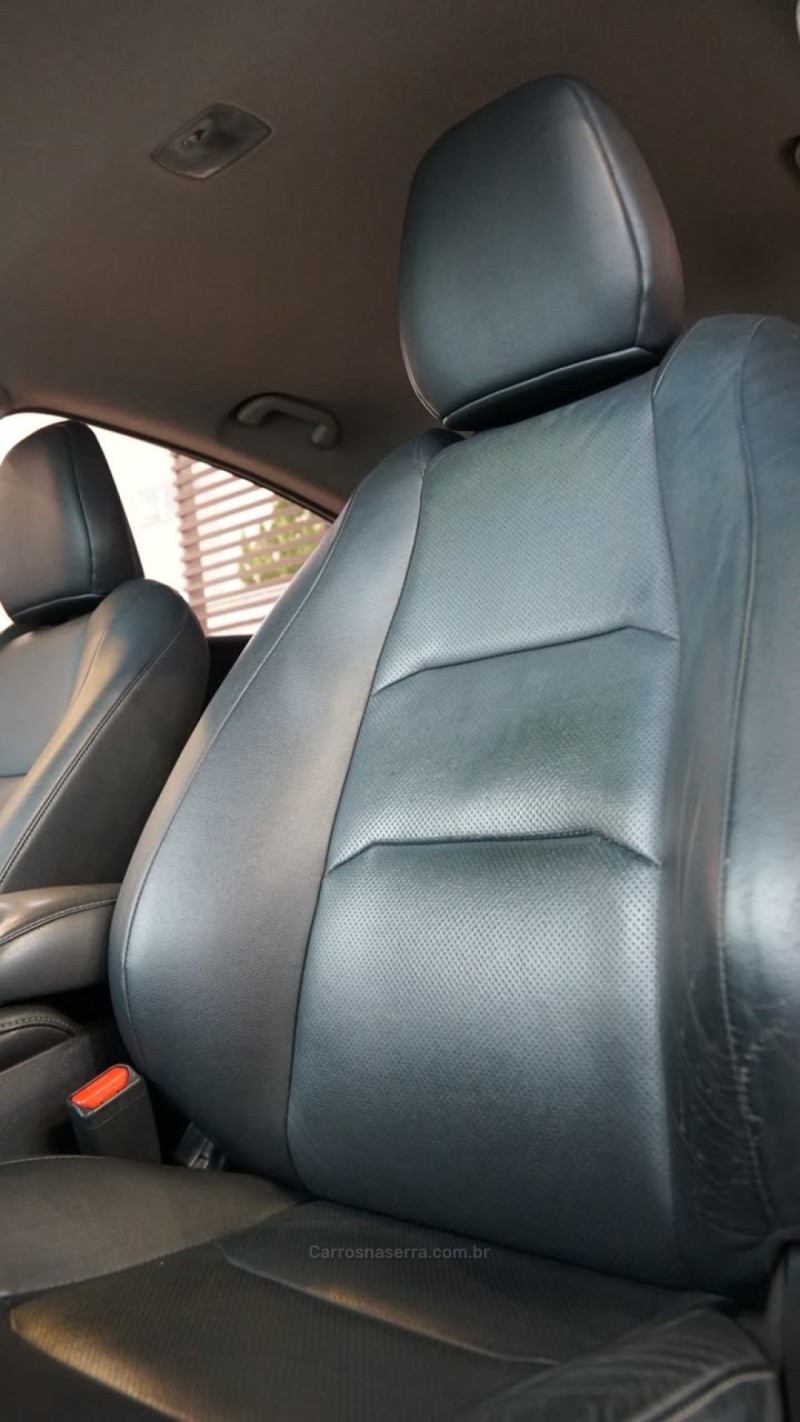 HR-V 1.8 16V FLEX EXL 4P AUTOMÁTICO - 2020 - LAJEADO