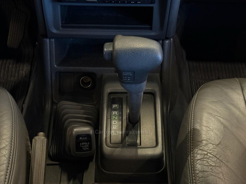 PAJERO 3.0 GLS 4X4 V6 24V GASOLINA 4P AUTOMÁTICO - 1997 - CAXIAS DO SUL