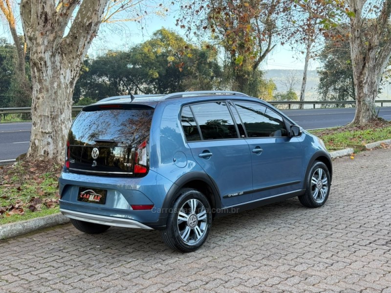UP 1.0 TSI CROSS 12V FLEX 4P MANUAL - 2018 - DOIS IRMãOS