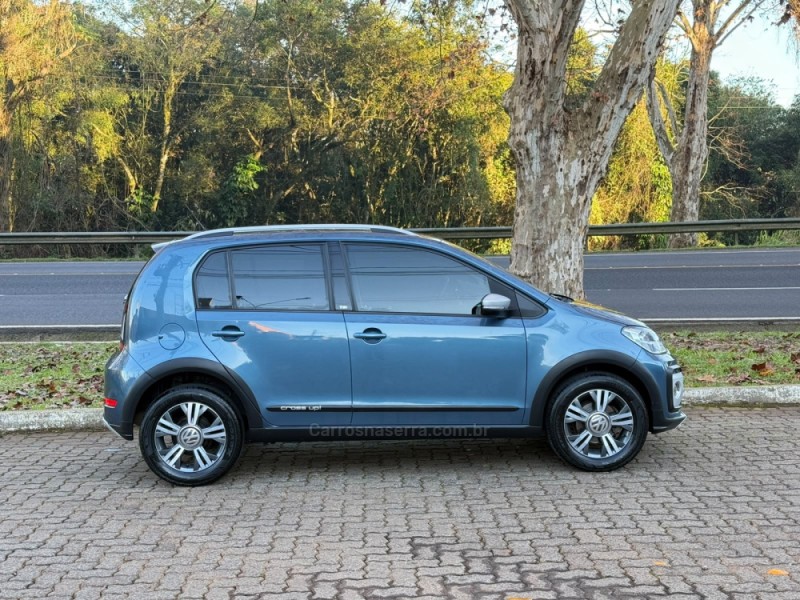 UP 1.0 TSI CROSS 12V FLEX 4P MANUAL - 2018 - DOIS IRMãOS