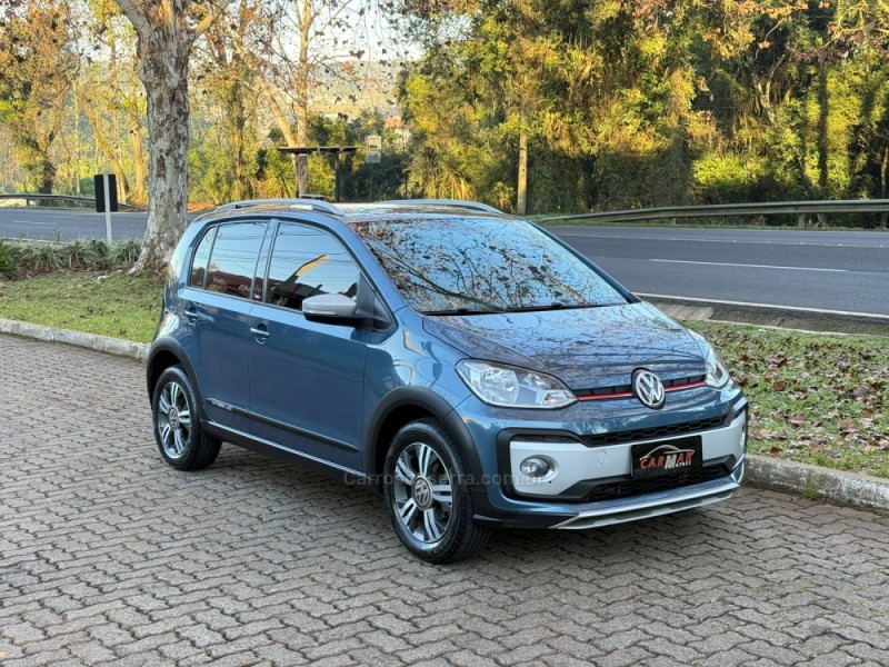 UP 1.0 TSI CROSS 12V FLEX 4P MANUAL - 2018 - DOIS IRMãOS
