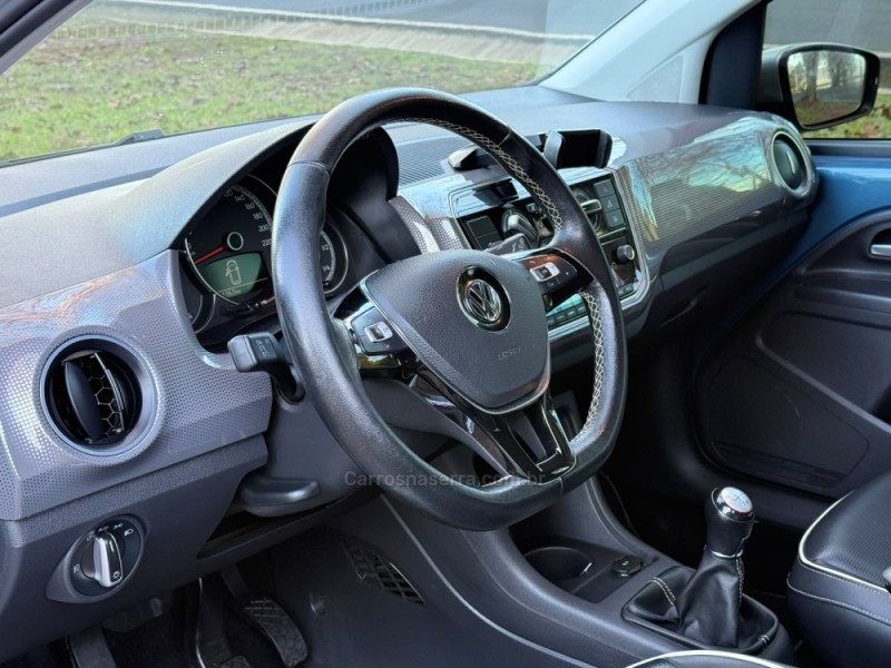 UP 1.0 TSI CROSS 12V FLEX 4P MANUAL - 2018 - DOIS IRMãOS