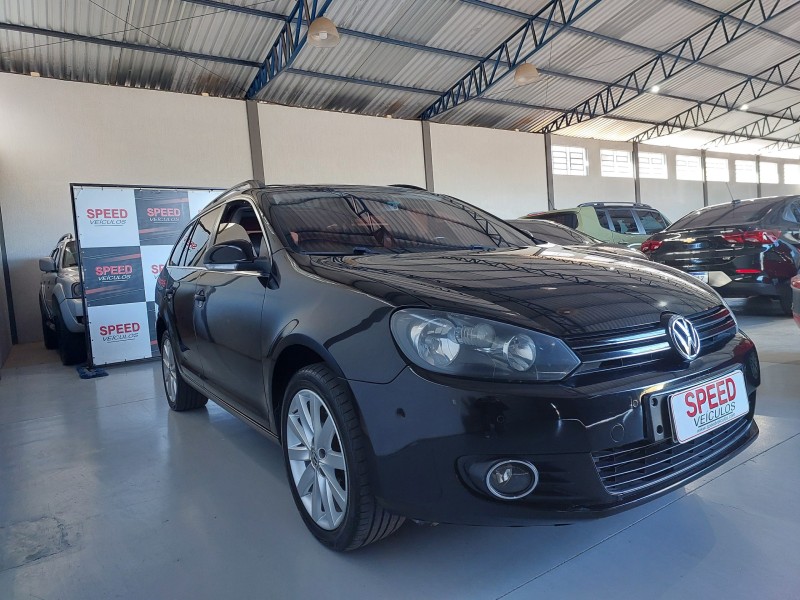 JETTA 2.5 I VARIANT 20V 170CV GASOLINA 4P TIPTRONIC - 2011 - SãO SEBASTIãO DO CAí