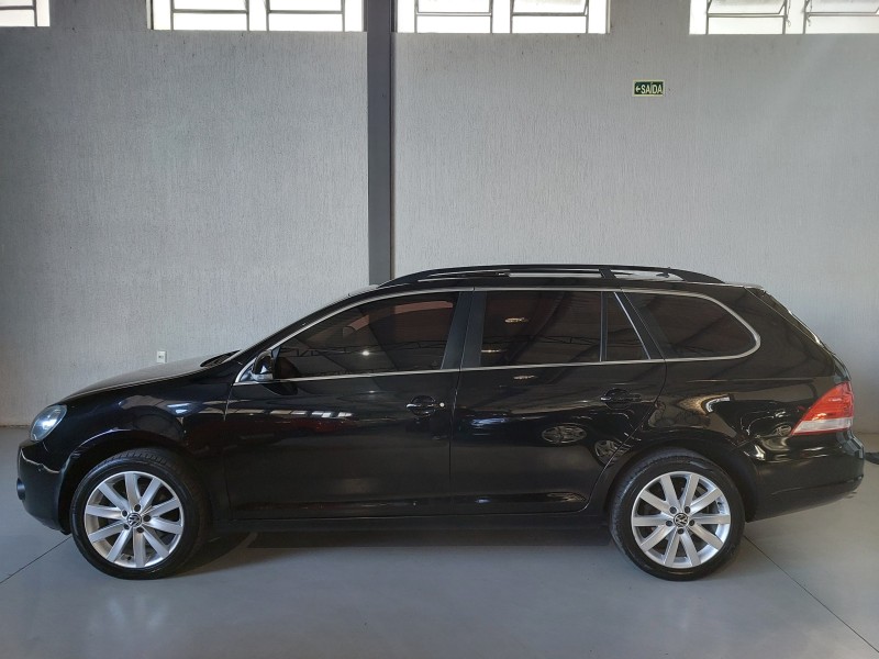 JETTA 2.5 I VARIANT 20V 170CV GASOLINA 4P TIPTRONIC - 2011 - SãO SEBASTIãO DO CAí