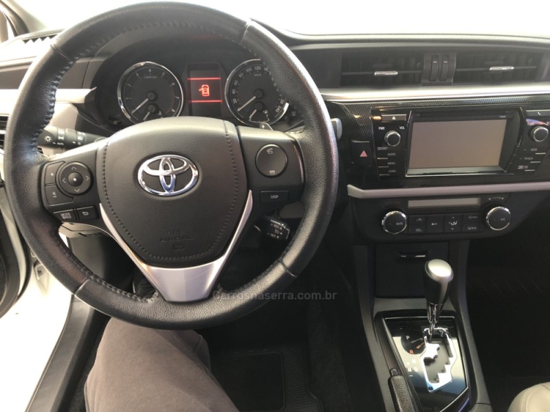 COROLLA 2.0 XEI 16V FLEX 4P AUTOMÁTICO - 2017 - FARROUPILHA