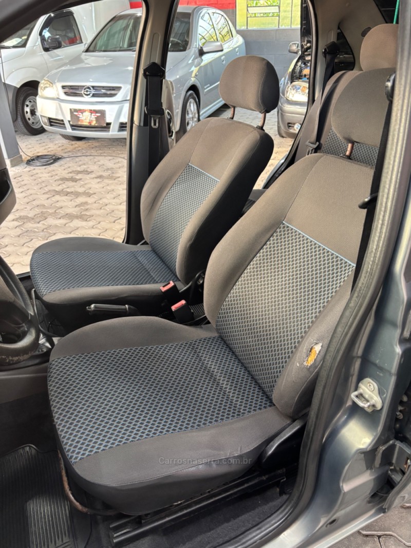 CORSA 1.0 MPFI CLASSIC SEDAN LIFE 8V FLEX 4P MANUAL - 2013 - HARMONIA