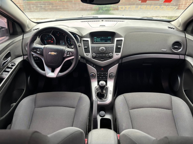 CRUZE 1.8 LT 16V FLEX 4P MANUAL - 2014 - CANDELáRIA