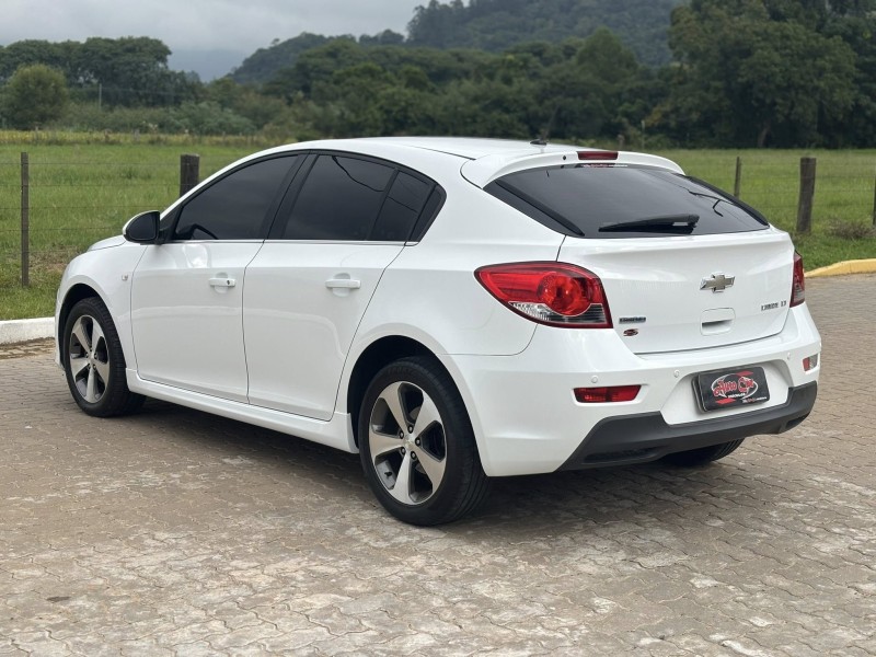 CRUZE 1.8 LT 16V FLEX 4P MANUAL - 2014 - CANDELáRIA