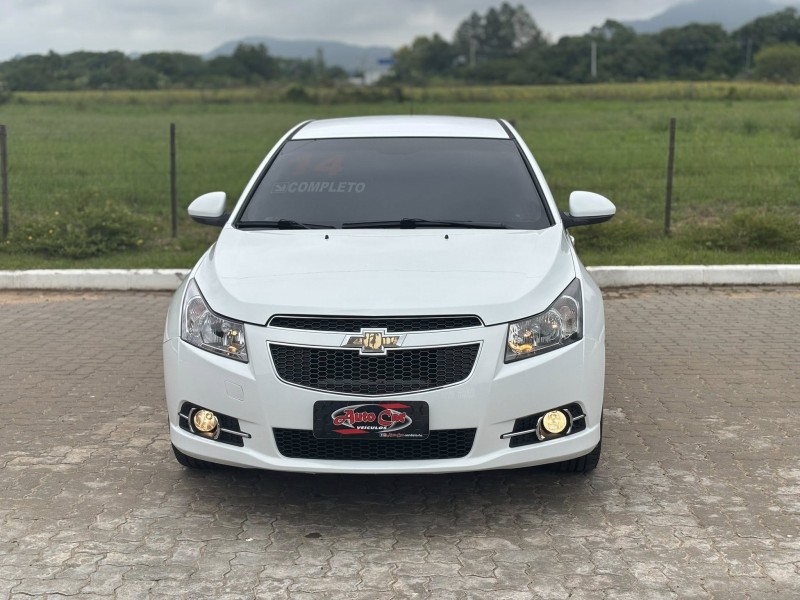 CRUZE 1.8 LT 16V FLEX 4P MANUAL - 2014 - CANDELáRIA