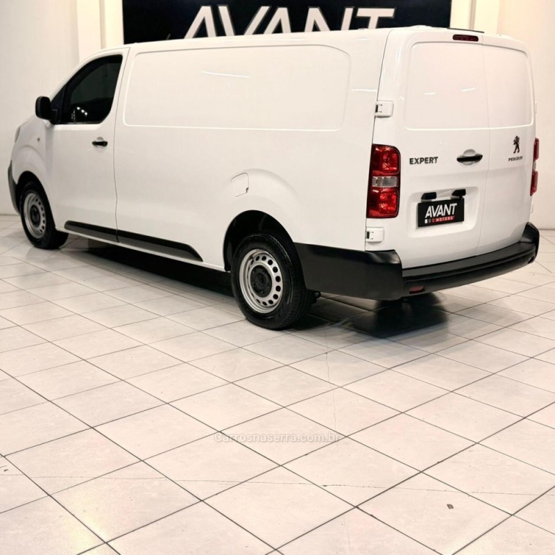EXPERT 1.6 BLUEHDI DIESEL BUSINESS PACK MANUAL - 2019 - NOVO HAMBURGO