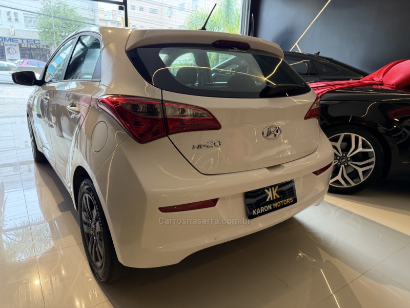 HB20 1.0 COMFORT 12V FLEX 4P MANUAL - 2018 - CAXIAS DO SUL