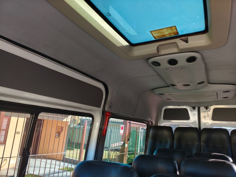 SPRINTER 2.2 415 CDI VAN 16 LUGARES TETO ALTO 16V BI-TURBO DIESEL MANUAL - 2012 - CAXIAS DO SUL