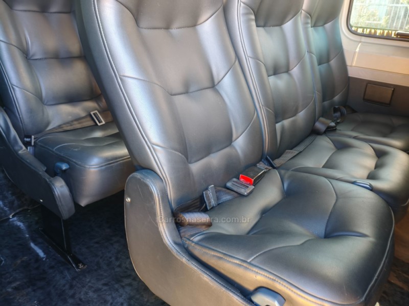 SPRINTER 2.2 415 CDI VAN 16 LUGARES TETO ALTO 16V BI-TURBO DIESEL MANUAL - 2012 - CAXIAS DO SUL