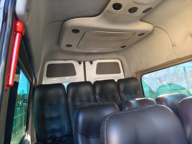 SPRINTER 2.2 415 CDI VAN 16 LUGARES TETO ALTO 16V BI-TURBO DIESEL MANUAL - 2012 - CAXIAS DO SUL