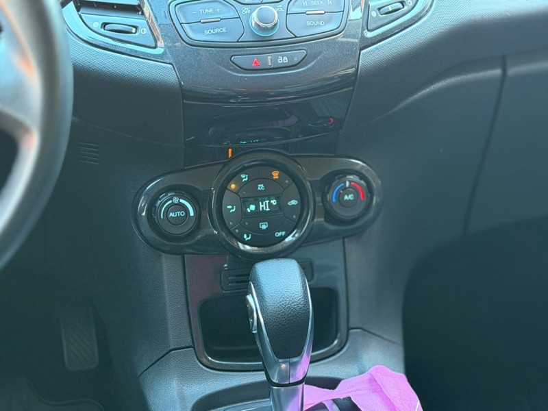 FIESTA 1.6 TITANIUM PLUS HATCH 16V FLEX 4P AUTOMÁTICO - 2018 - LAGOA VERMELHA