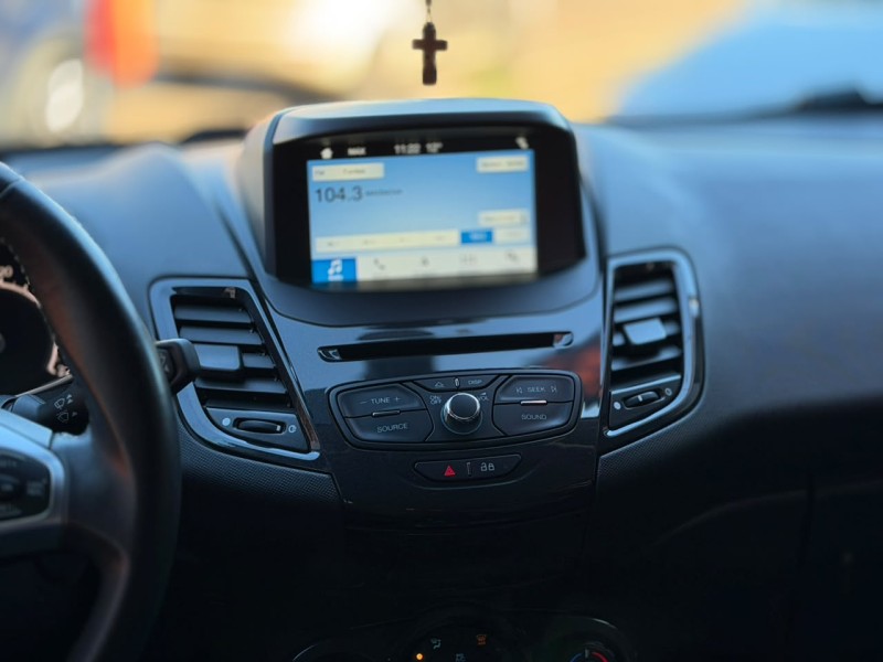 FIESTA 1.6 TITANIUM PLUS HATCH 16V FLEX 4P AUTOMÁTICO - 2018 - LAGOA VERMELHA